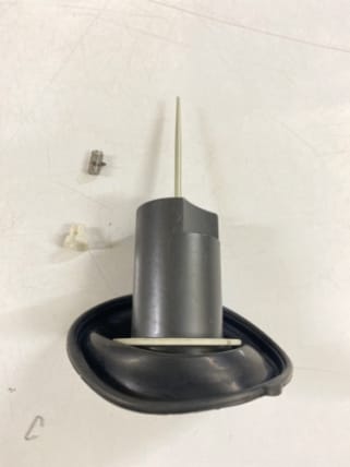CARBURATOR SLIDE WITH PIN AND DIAPHRAGM PULSAR 220 CC ZADON